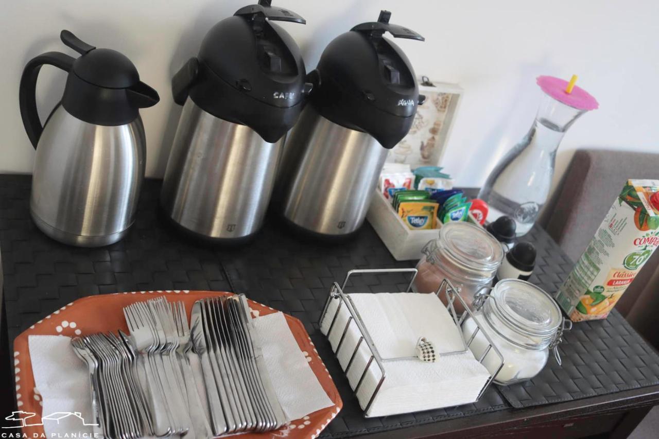 Casa Da Planicie Guest House เรเกงกุส ดิ มอนซารัซ ภายนอก รูปภาพ