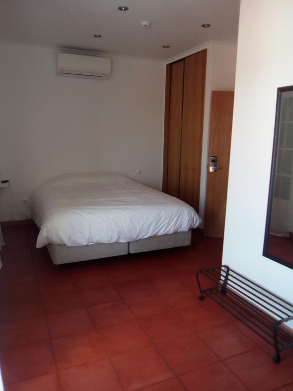 Casa Da Planicie Guest House เรเกงกุส ดิ มอนซารัซ ภายนอก รูปภาพ