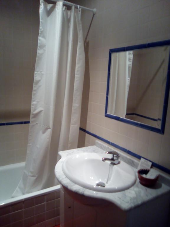 Casa Da Planicie Guest House เรเกงกุส ดิ มอนซารัซ ภายนอก รูปภาพ
