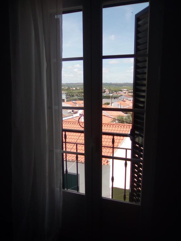 Casa Da Planicie Guest House เรเกงกุส ดิ มอนซารัซ ภายนอก รูปภาพ