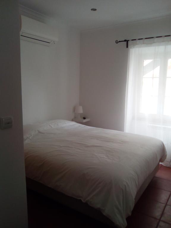 Casa Da Planicie Guest House เรเกงกุส ดิ มอนซารัซ ภายนอก รูปภาพ